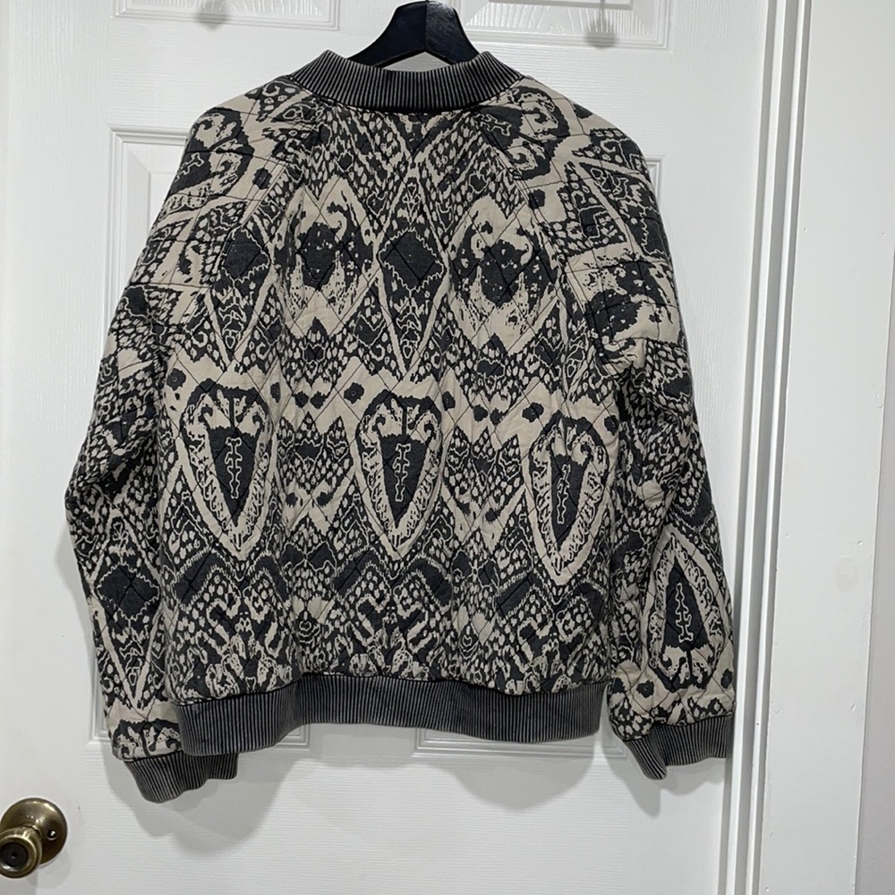 Free People Black and Cream Bomber Jacket - Picture 8 of 14